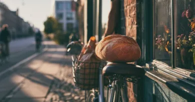 Mat, Bröd, Cykel, Café, Stadsmiljö, Morgonljus, Bakverk, Hantverk, Matleverans, Livsstil